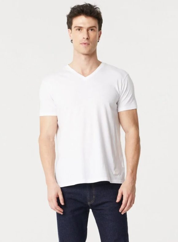 Remera Escote V