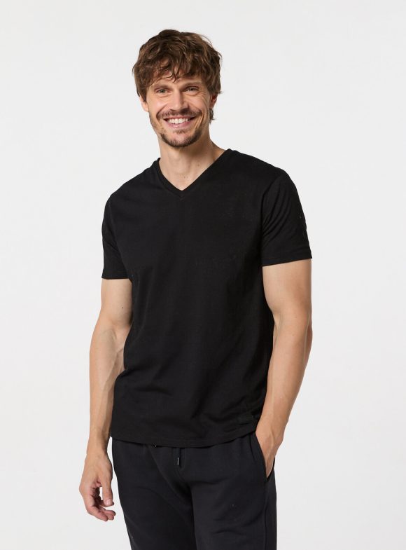 Remera Escote V